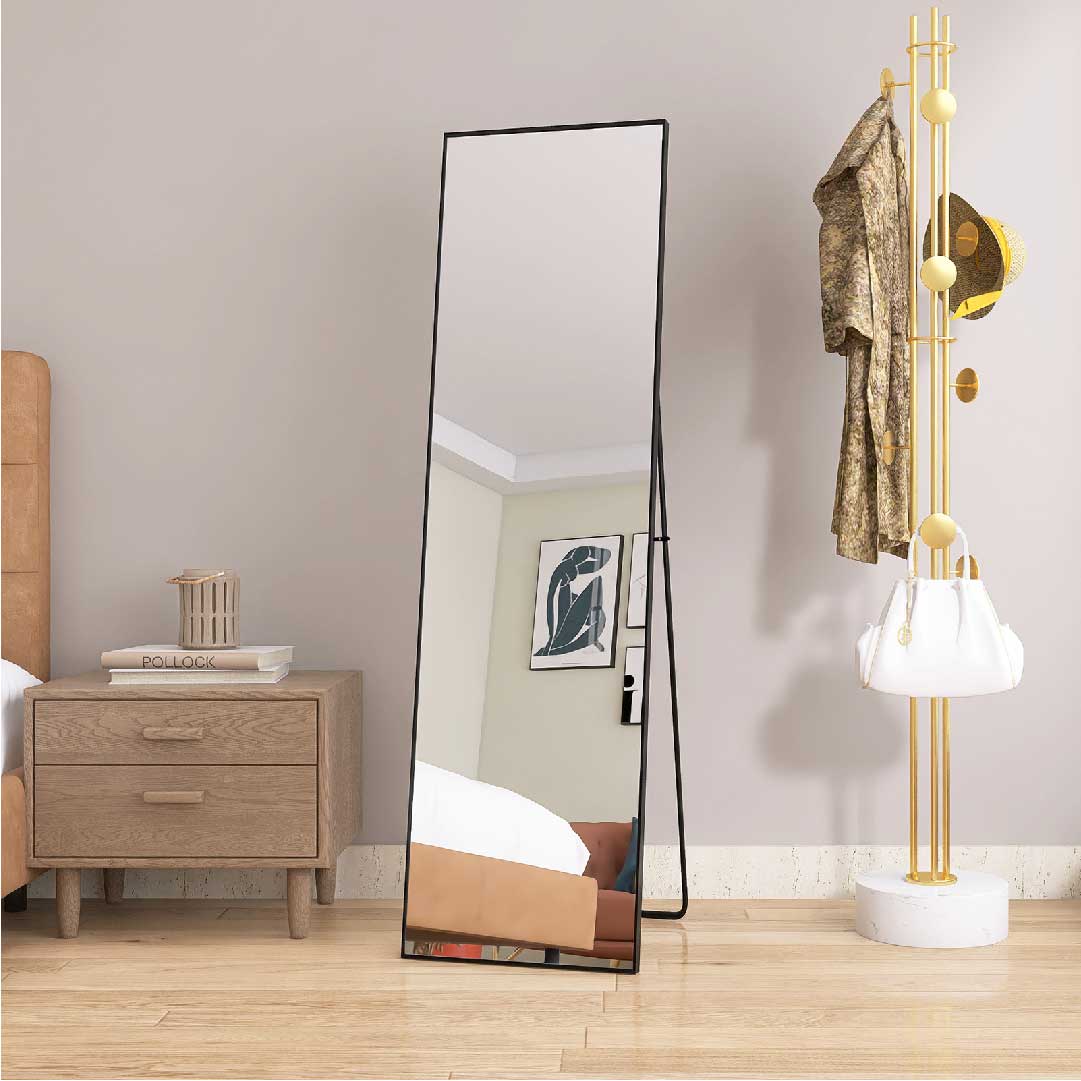 Yelenaro Wandspiegel & Standspiegel mit Schwarzem Metallrahmen – Modernes Design