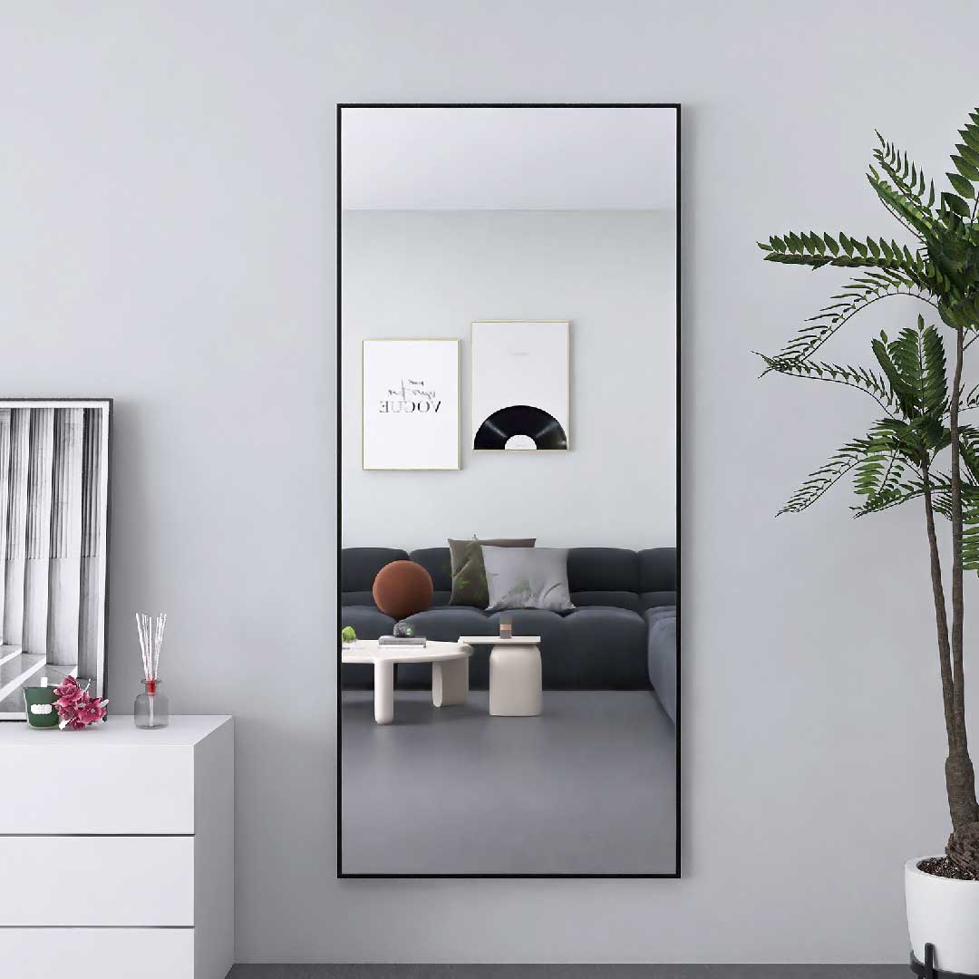 Rechteckiger Wandspiegel 180×80 cm mit schwarzem Aluminiumrahmen – moderner Ganzkörperspiegel für Wohnzimmer oder Flur