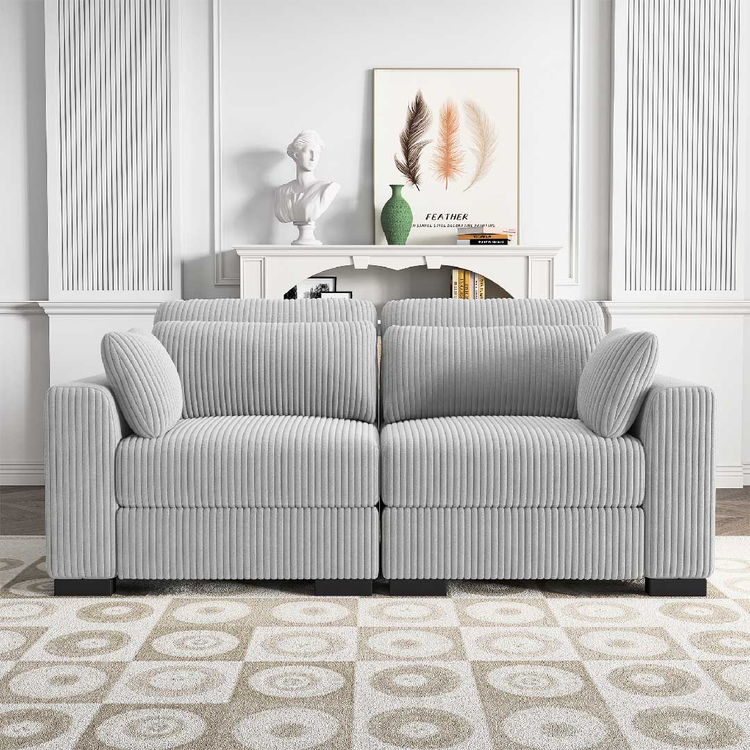 Graues Cord Sofa im Wohnzimmer – bequemes Modularsofa für modernes Wohnen